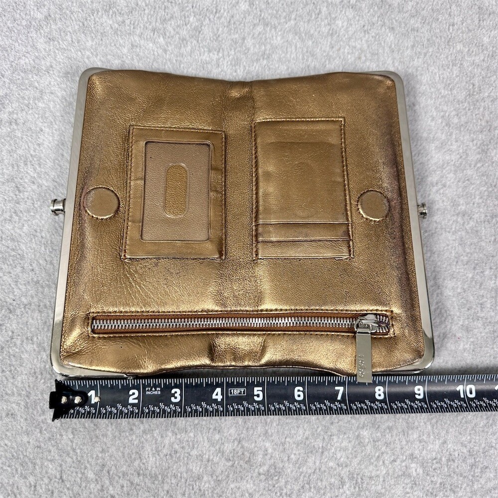 HOBO Lauren Clutch Wallet Womens Small Metallic Gold Kisslock Zip Pocket - Picture 12 of 13